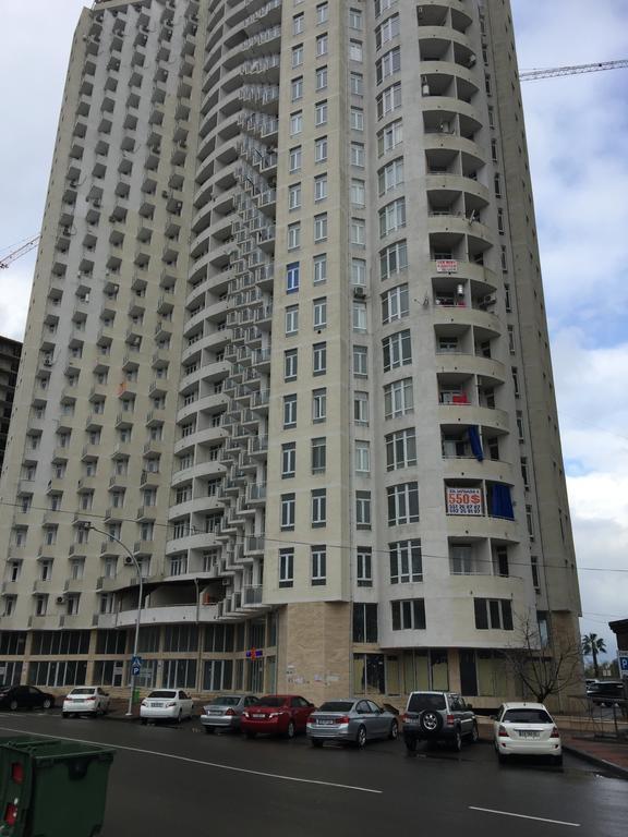 Apartment Maho Батумі Екстер'єр фото